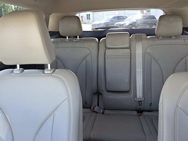 Certified 2022 Lincoln Nautilus FWD w/ Premium Package image 18