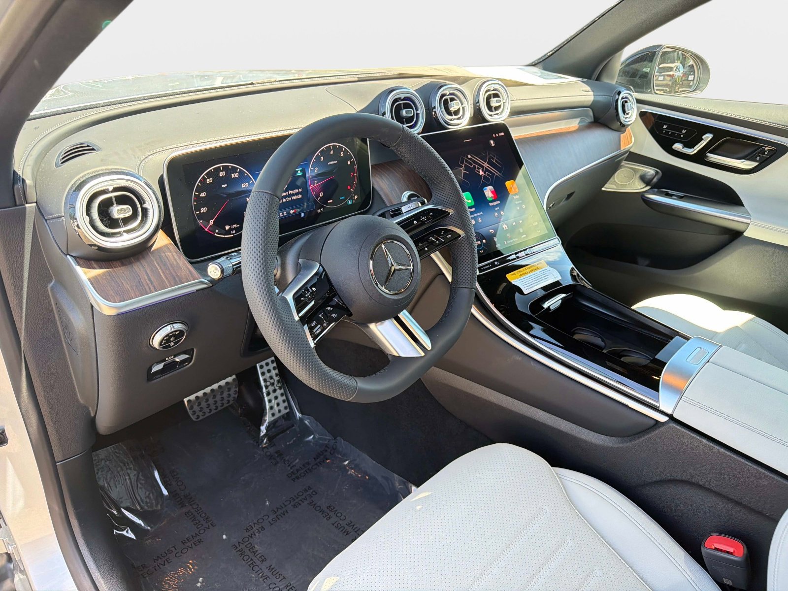 New 2026 Mercedes-Benz GLC 300 4MATIC image 17
