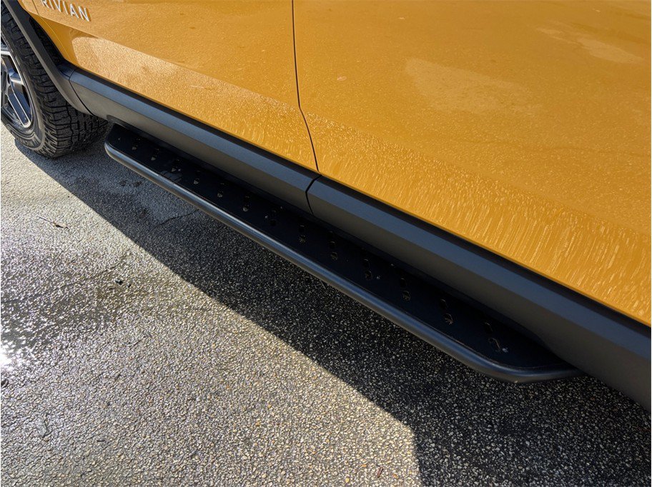 Used 2023 Rivian R1S AWD Adventure Quad image 18