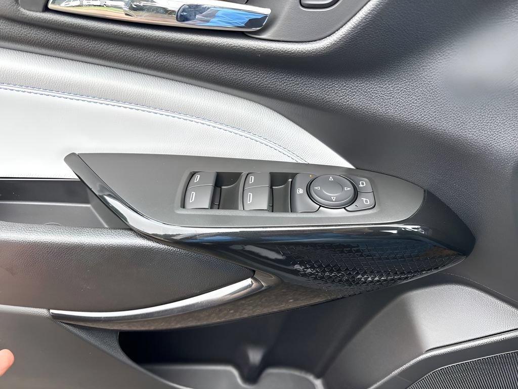 New 2026 Chevrolet Trax LT FWD image 23
