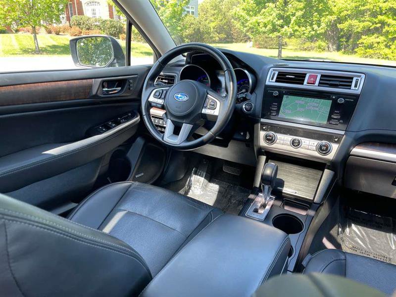 Used 2016 Subaru Outback 3.6R Limited AWD/4WD image 28