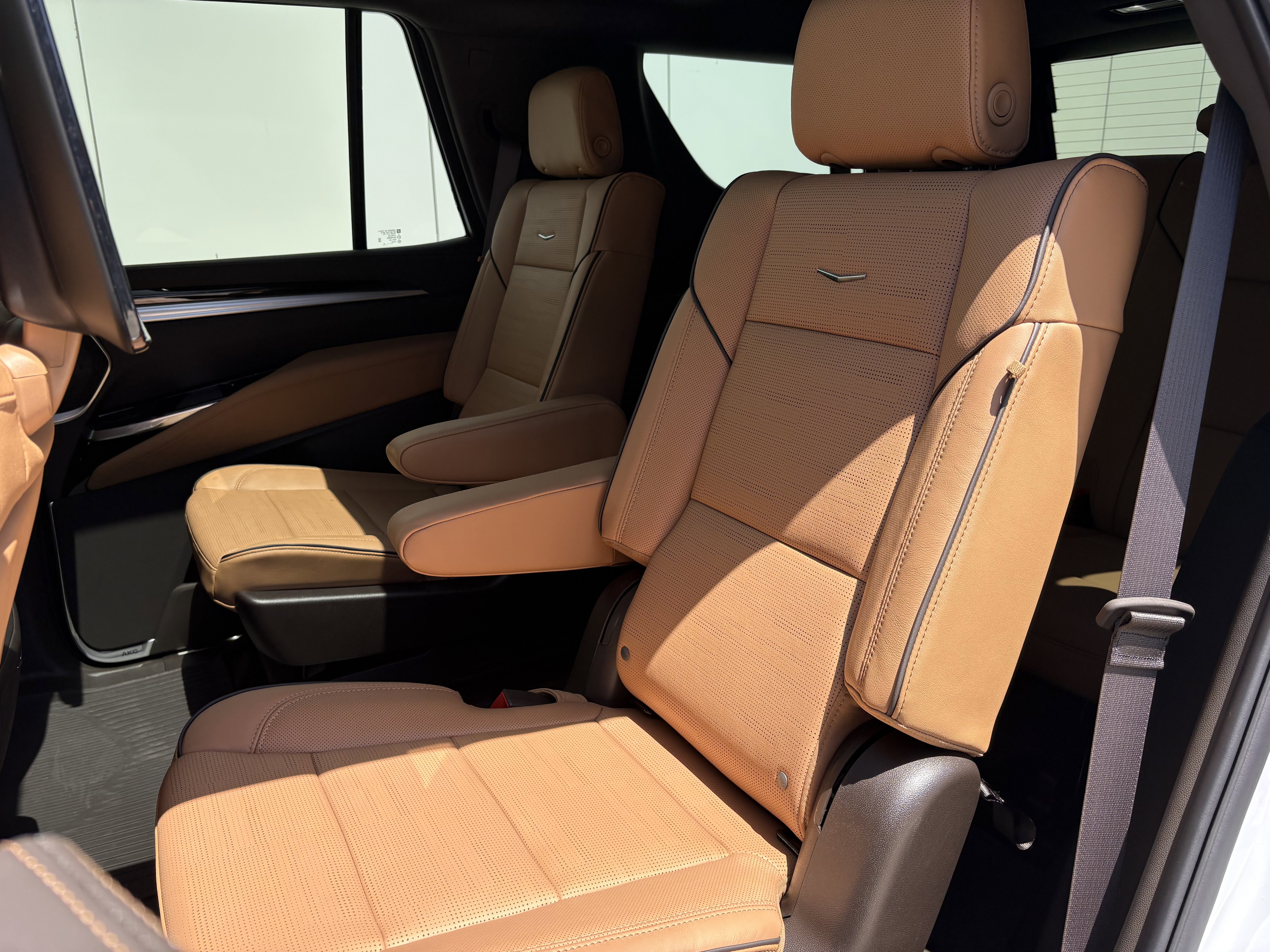 New 2026 Cadillac Escalade Luxury w/ Touring Package AWD/4WD image 13