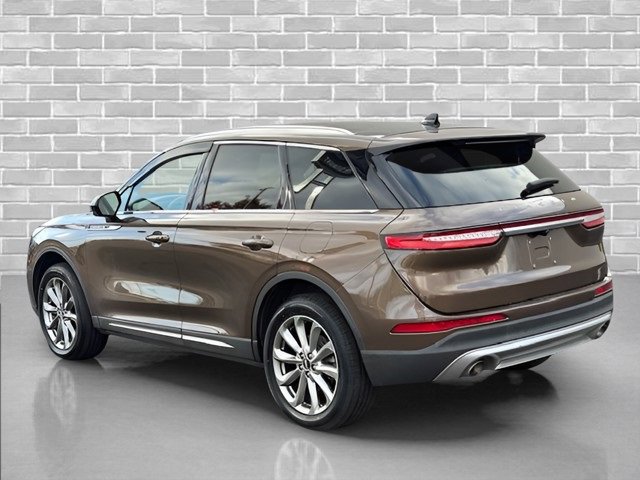 Used 2022 Lincoln Corsair AWD w/ Premium Package image 5