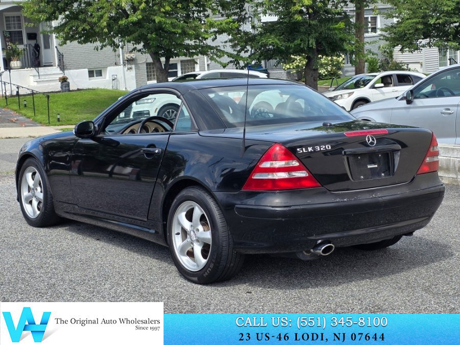 Used 2001 Mercedes-Benz SLK 320 image 4