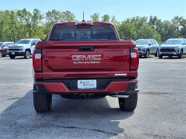 New 2026 GMC Canyon Elevation w/ Convenience Package image 4