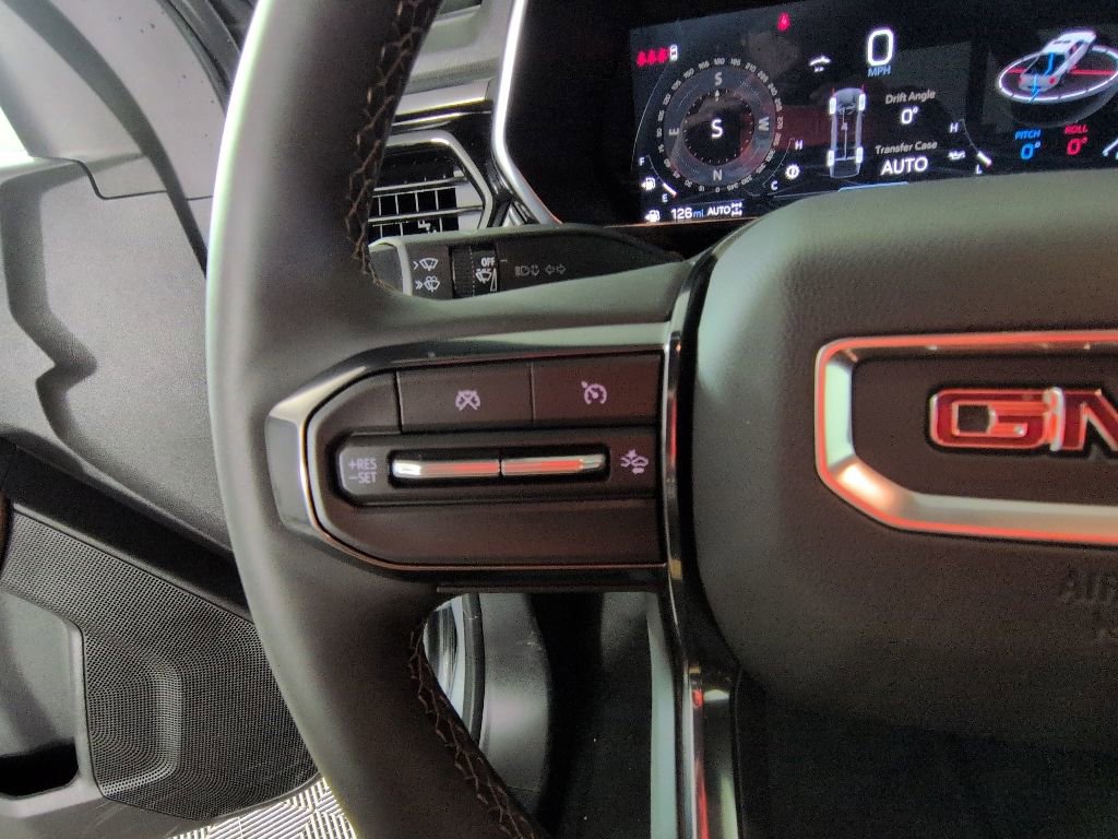 New 2026 GMC Canyon AT4 w/ Technology Plus Package AWD/4WD image 17
