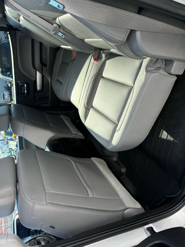 Used 2016 Chevrolet Silverado 1500 LTZ w/ LTZ Plus Package AWD/4WD image 17