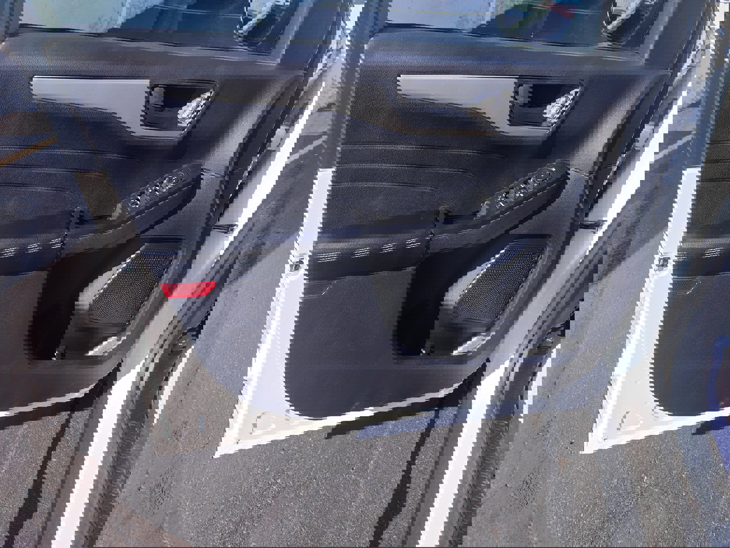 Used 2023 Ford Escape Active image 19