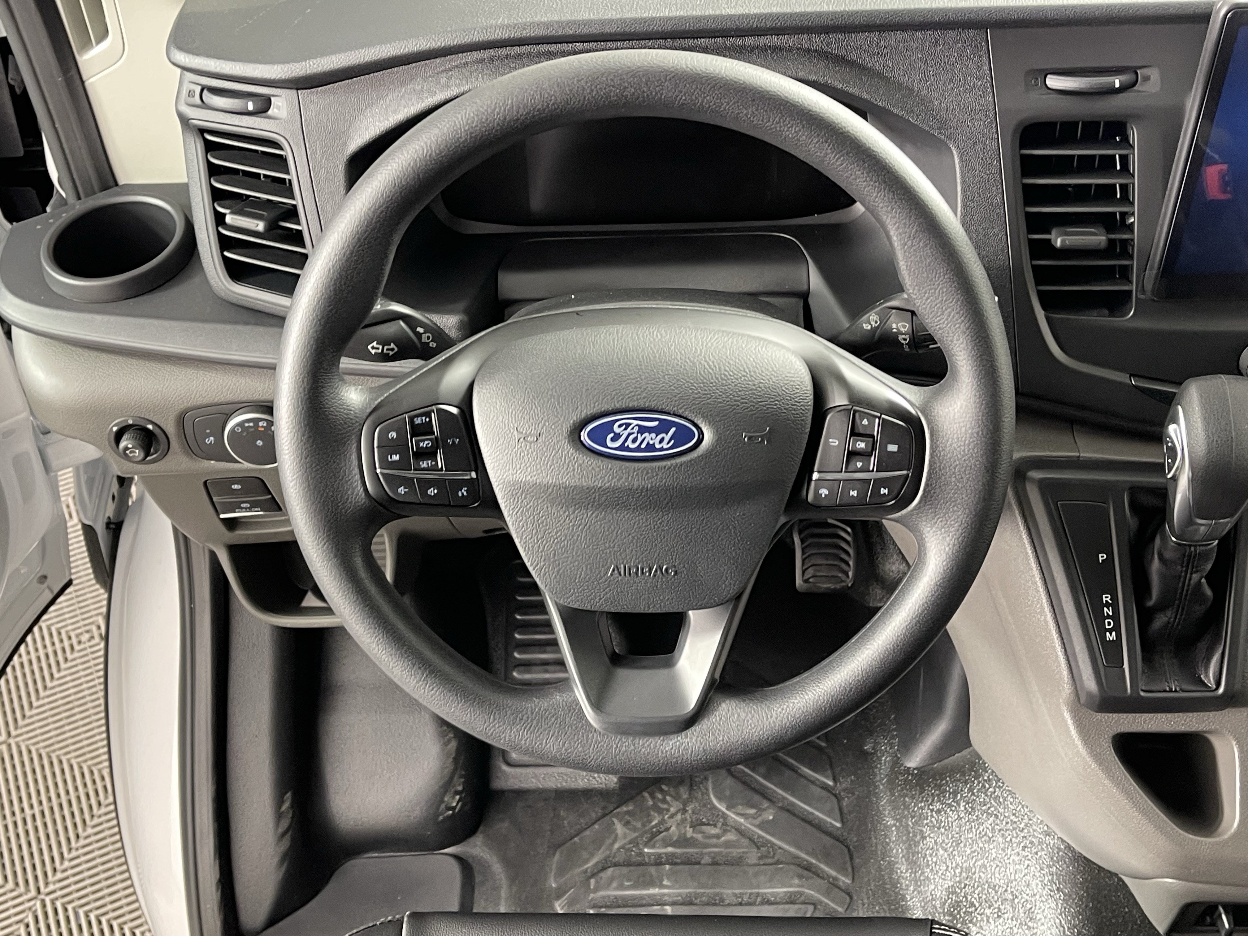 New 2026 Ford Transit 250 148 Medium Roof Extended AWD image 12