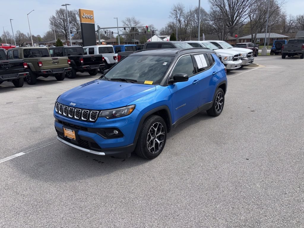 Used 2025 Jeep Compass Limited AWD/4WD image 1