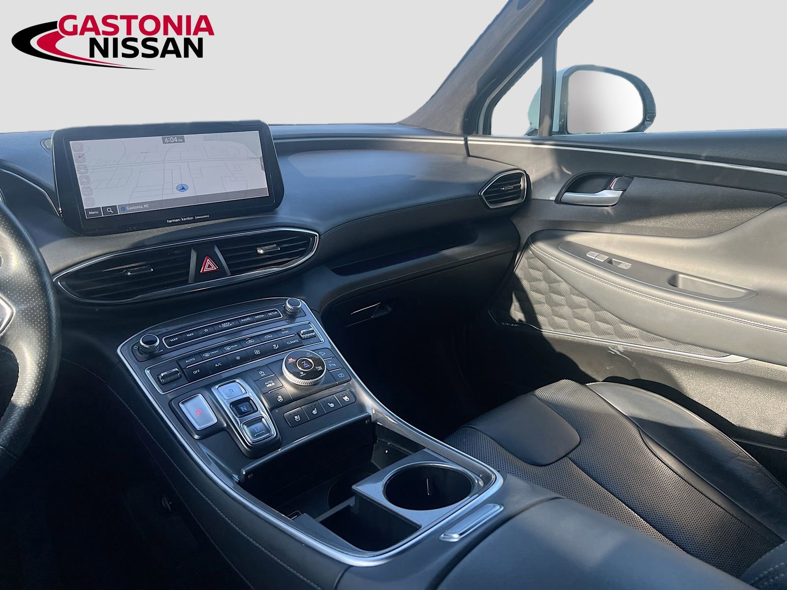 Used 2023 Hyundai Santa Fe Calligraphy image 32