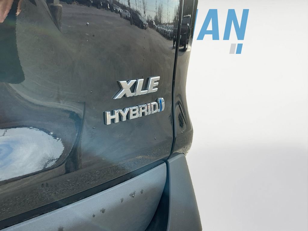 Certified 2024 Toyota RAV4 XLE image 24