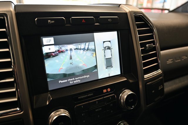 Used 2018 Ford F250 Platinum image 19