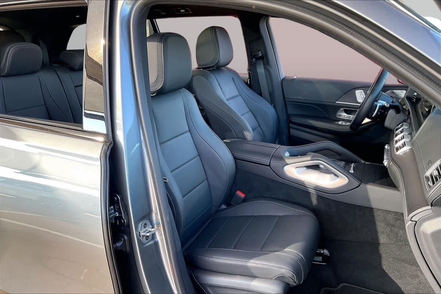 Certified 2026 Mercedes-Benz GLS 450 4MATIC image 10