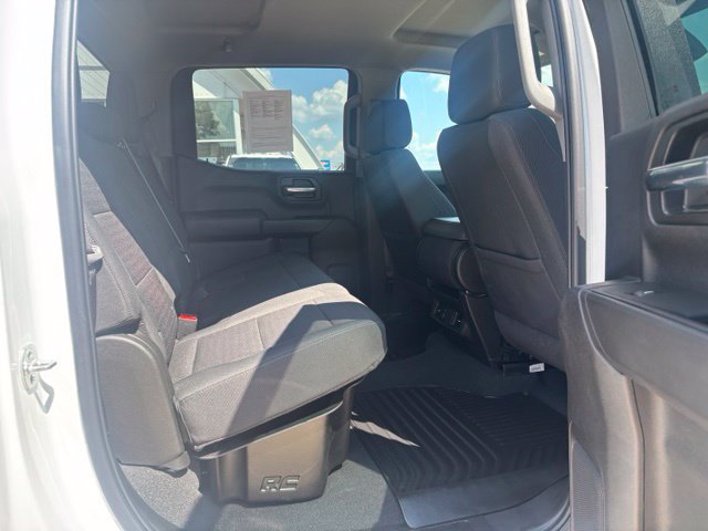 Used 2025 Chevrolet Silverado 1500 Custom Trail Boss w/ Dark Appearance Package AWD/4WD image 14