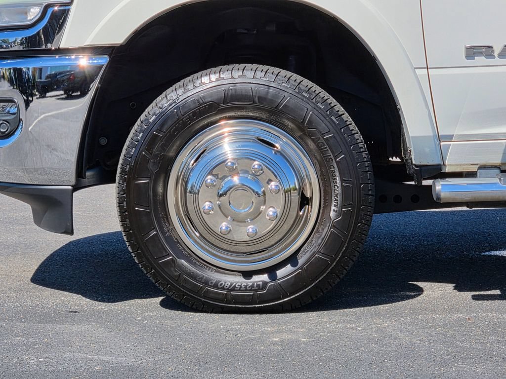 Used 2021 RAM 3500 Laramie AWD/4WD image 10