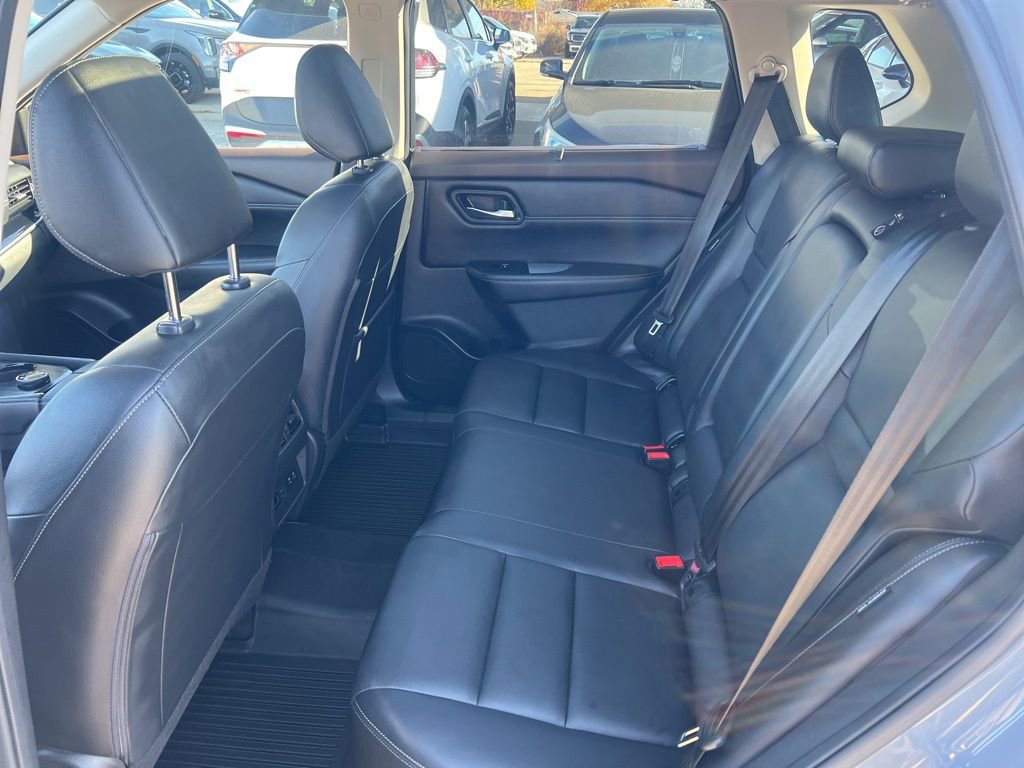 Certified 2023 Nissan Rogue SL w/ SL Premium Package image 9
