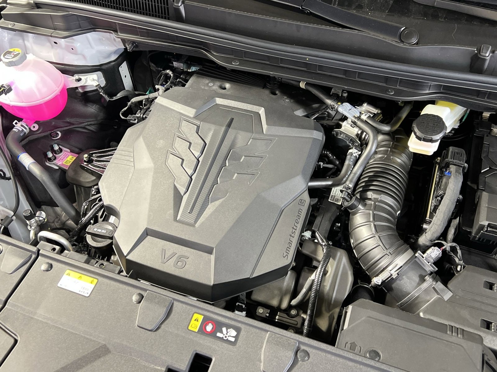 New 2026 Kia Carnival SX w/ SX Dark Edition Package image 28