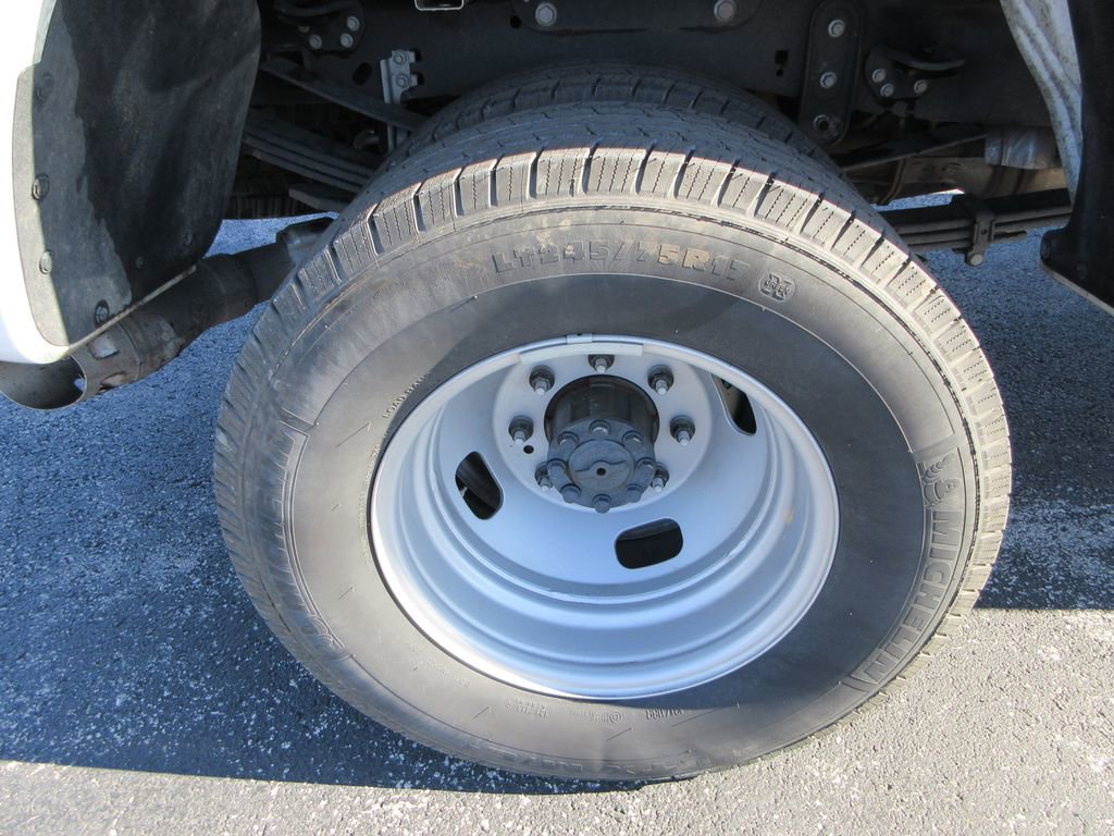 Used 2024 Ford F350 XL image 13