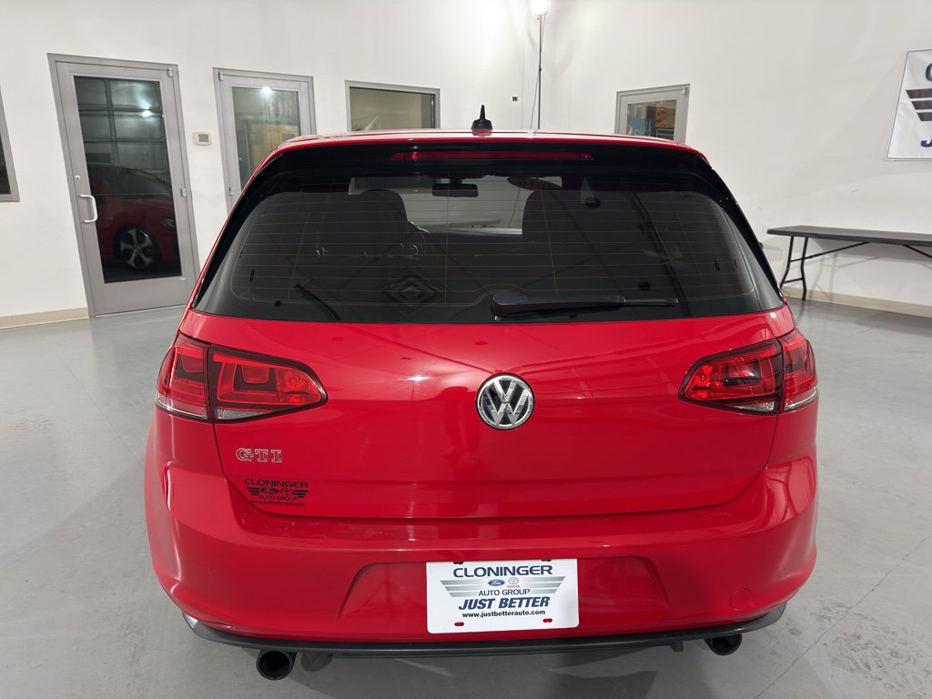 Used 2016 Volkswagen GTI SE image 7