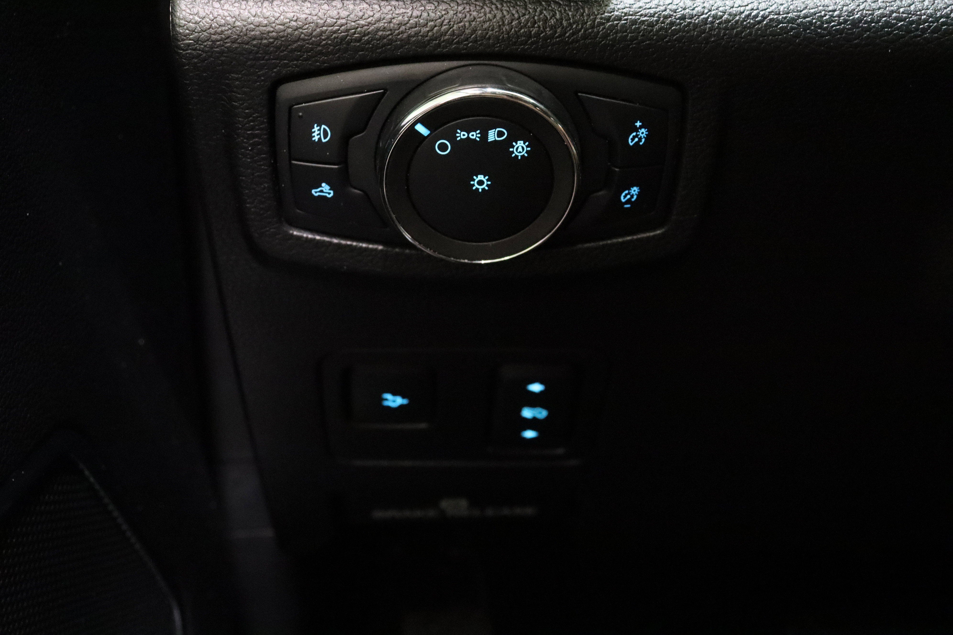 Used 2020 Ford F250 Lariat image 28