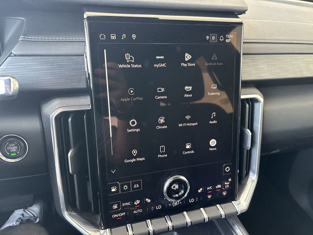 Certified 2025 GMC Acadia Elevation image 13