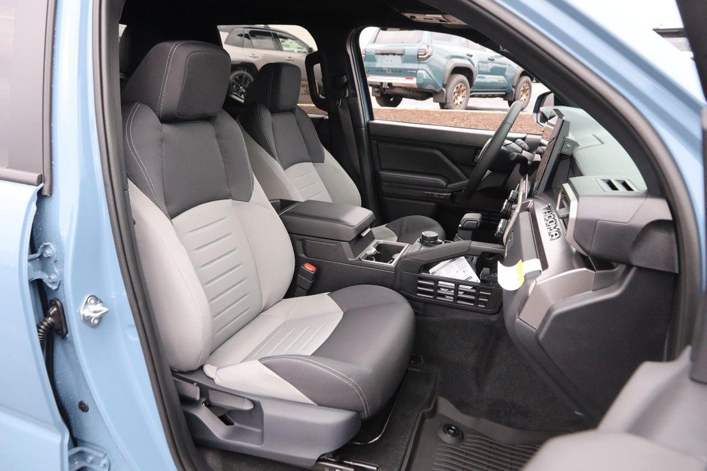 Used 2026 Toyota Tacoma TRD Sport AWD/4WD image 26