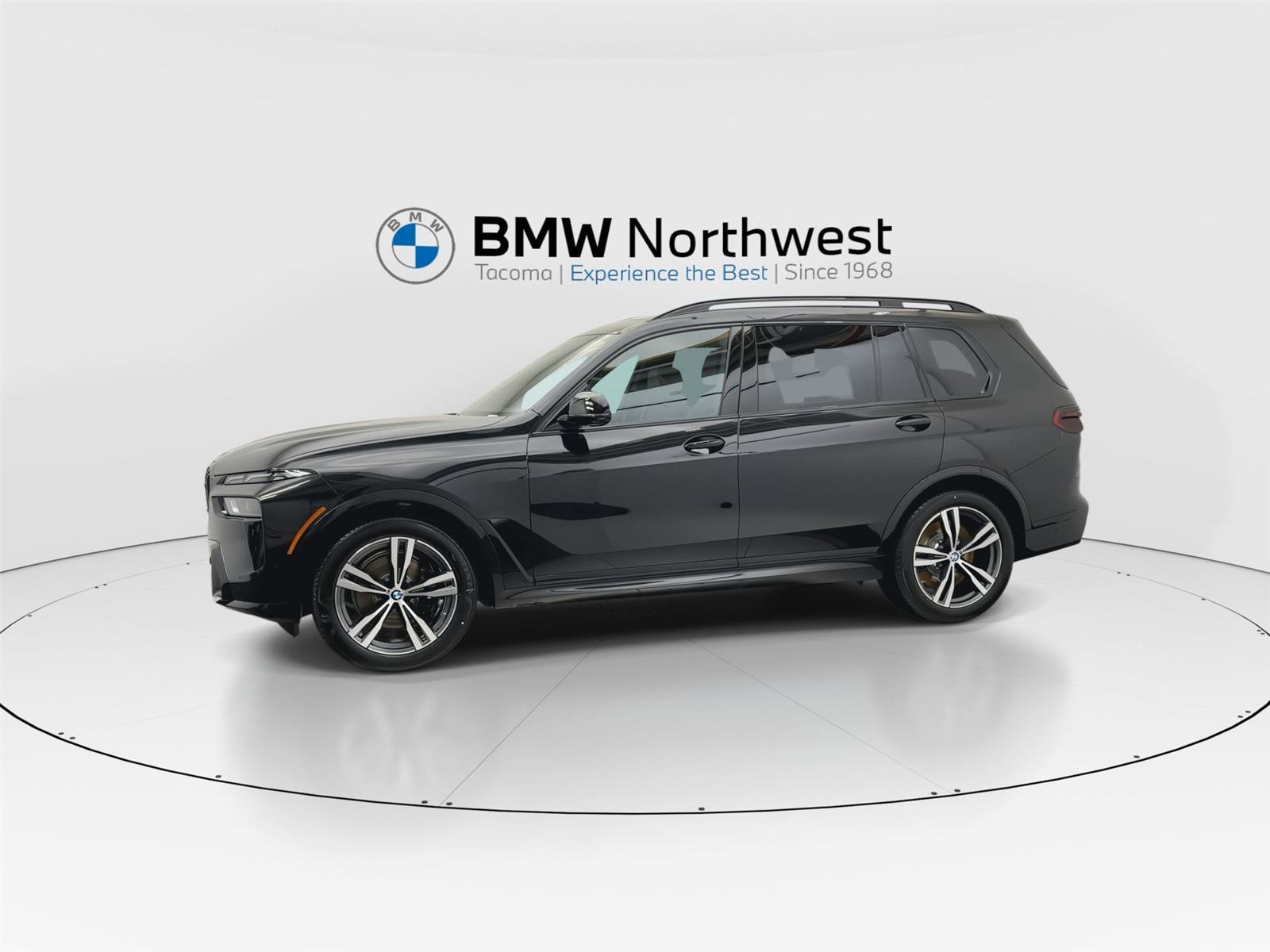 New 2026 BMW X7 M60i image 10