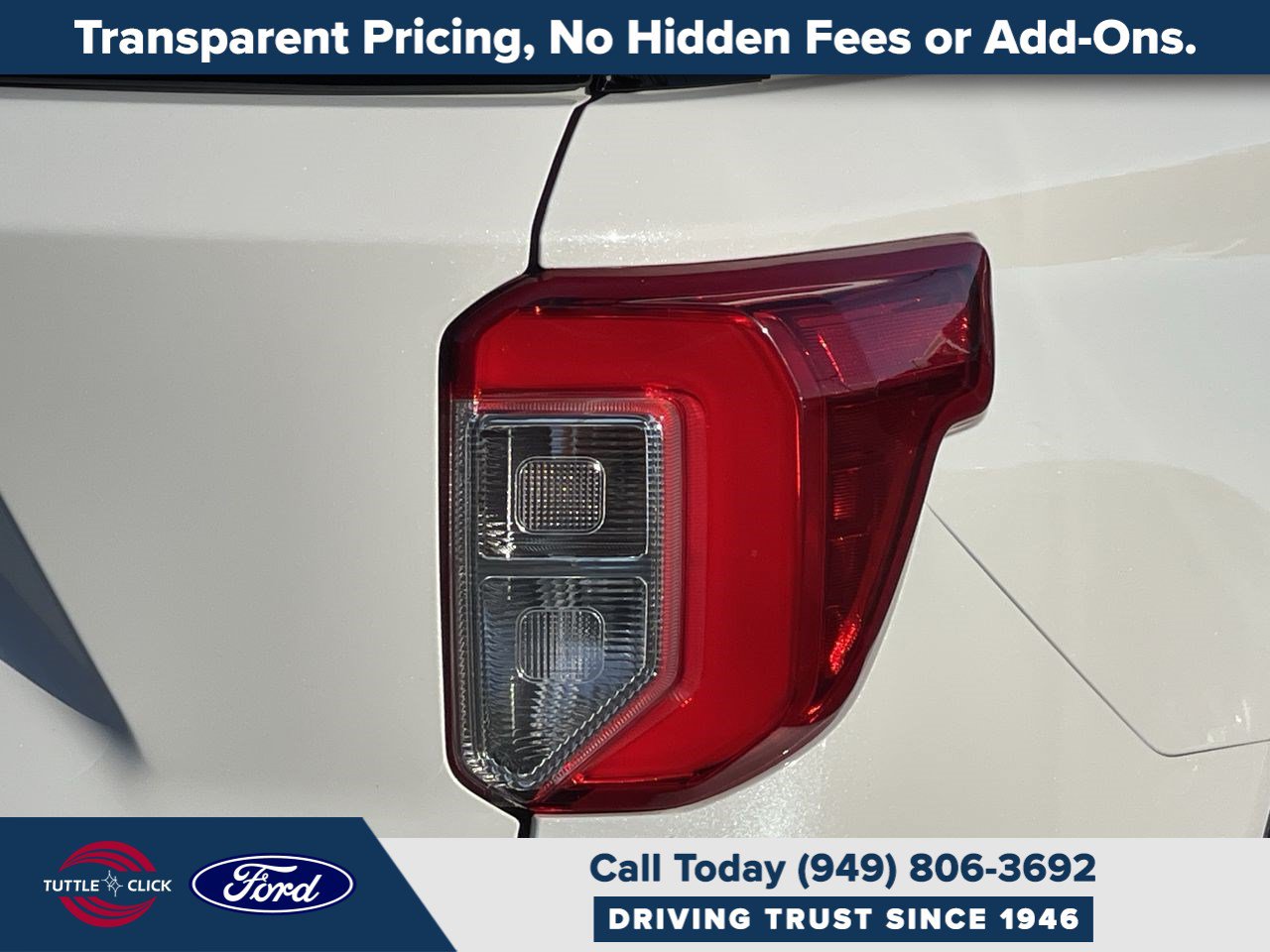 Used 2022 Ford Explorer XLT w/ Equipment Group 202A RWD image 12