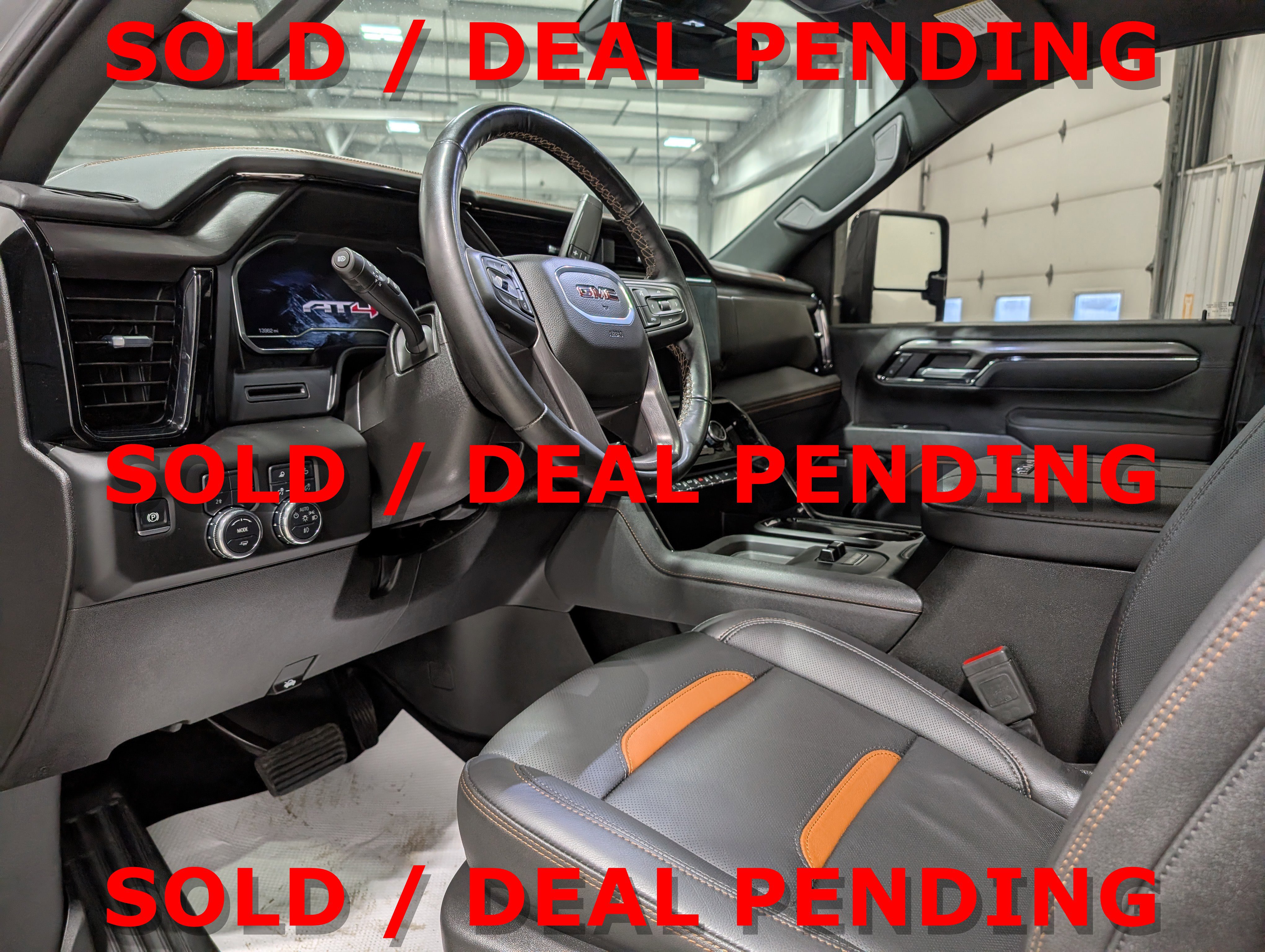 Used 2025 GMC Sierra 3500 AT4 image 16