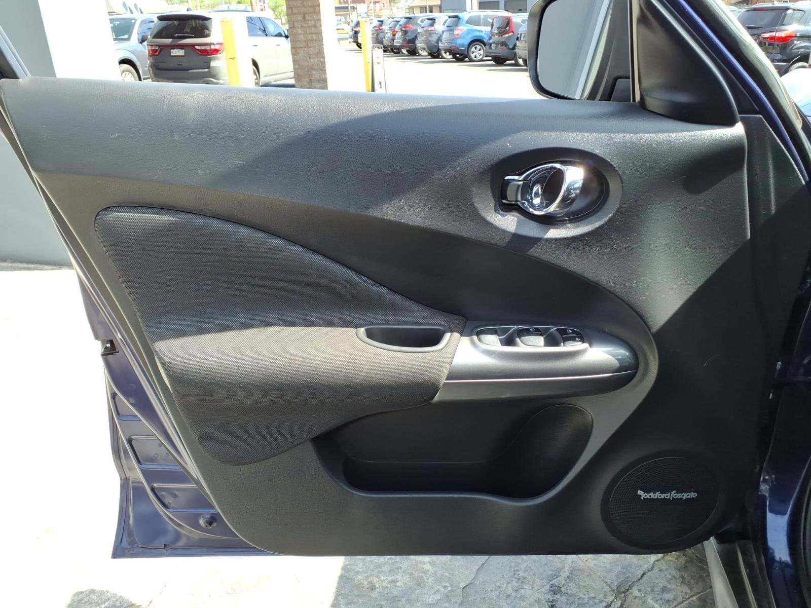 Used 2015 Nissan Juke SV w/ Technology Package AWD/4WD image 12