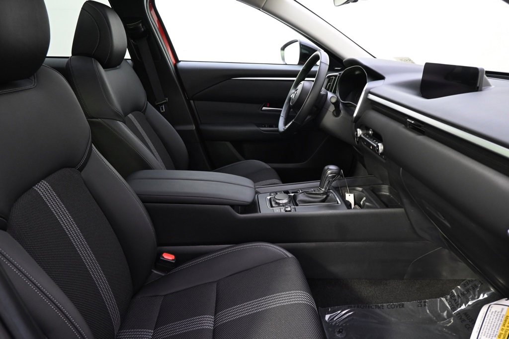 Certified 2025 MAZDA CX-50 AWD 2.5 S w/ Premium Package image 16