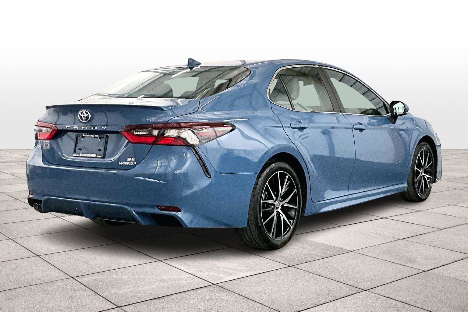 Used 2023 Toyota Camry SE image 11