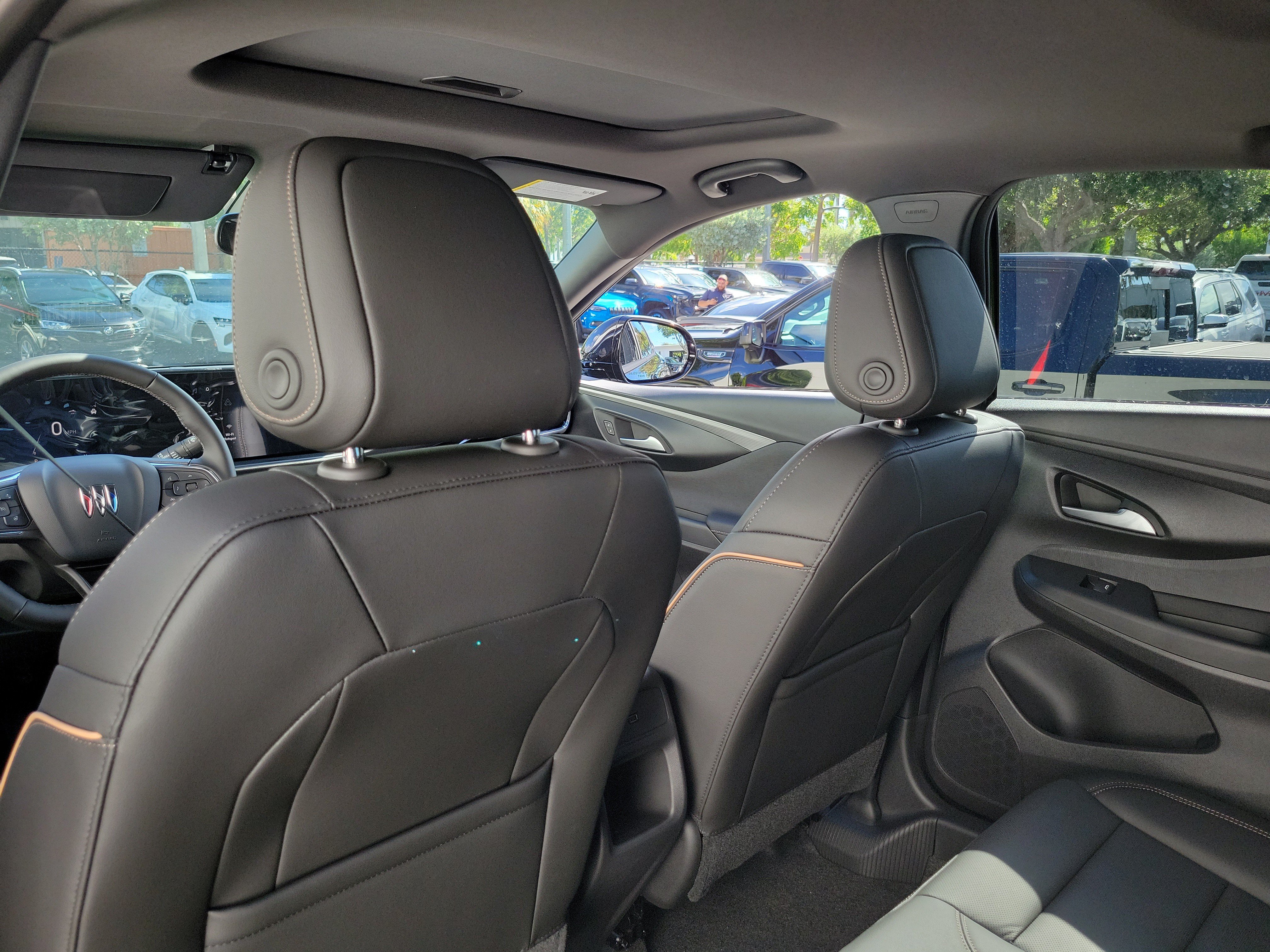 New 2026 Buick Envista Avenir FWD image 13