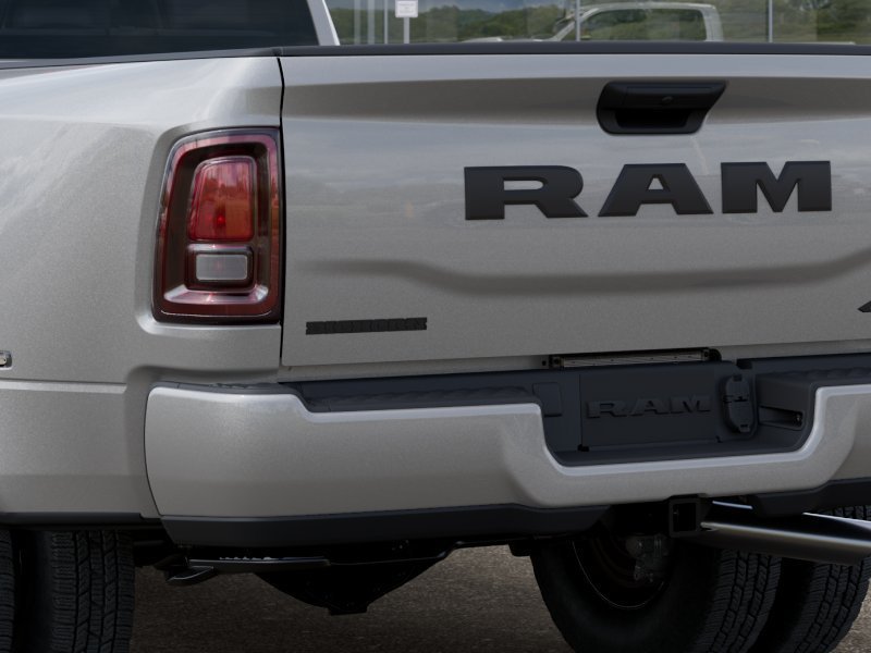 New 2026 RAM 3500 Big Horn AWD/4WD image 14