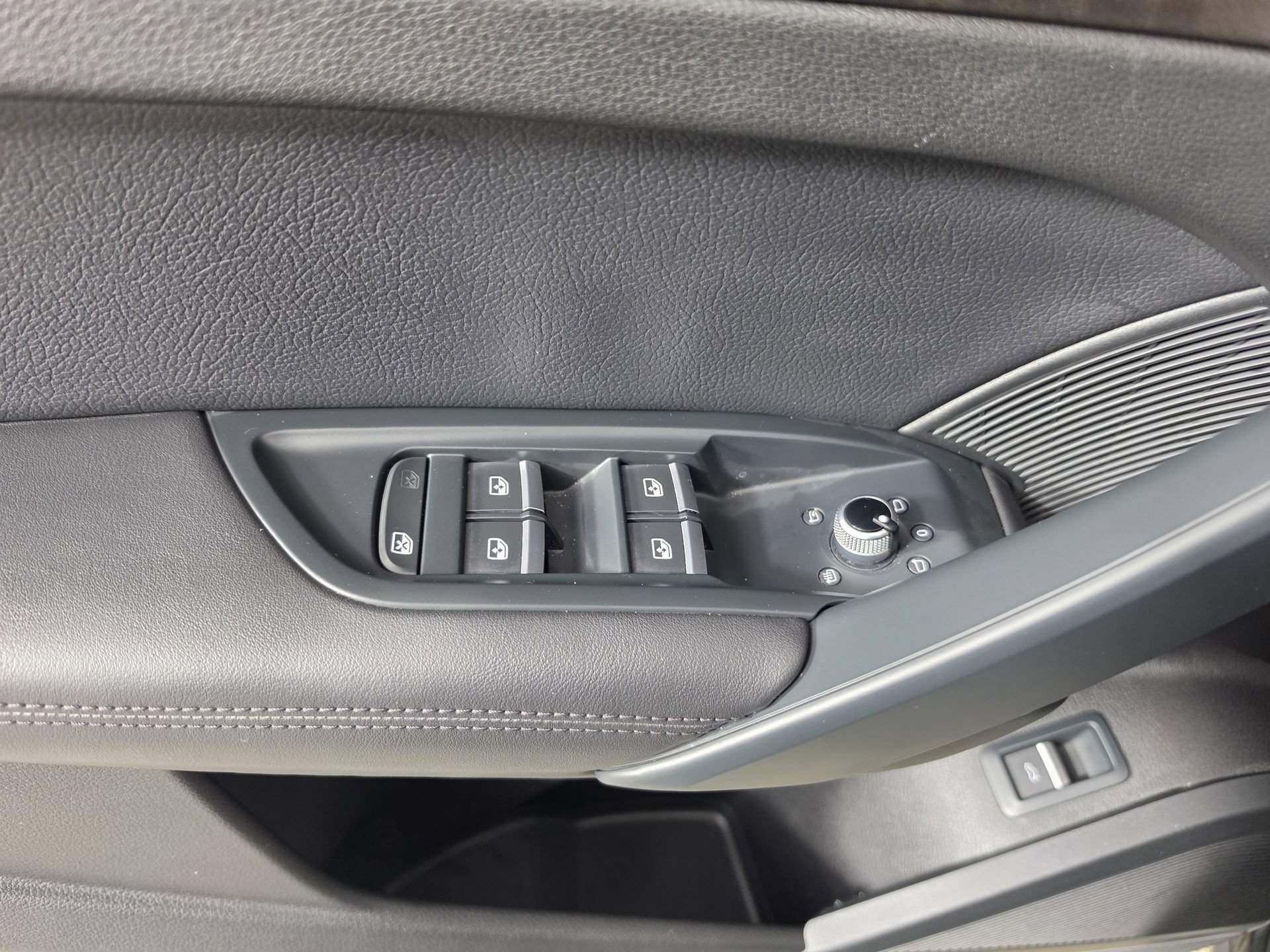 Used 2018 Audi Q5 Prestige AWD/4WD image 17