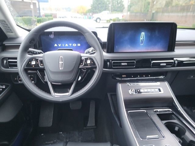 New 2026 Lincoln Aviator Reserve image 18