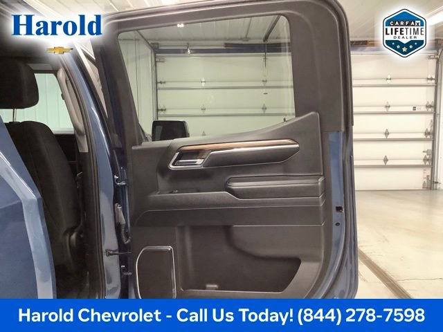Used 2024 Chevrolet Silverado 1500 LT AWD/4WD image 8