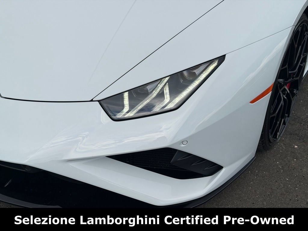 Used 2023 Lamborghini Huracan EVO RWD image 13