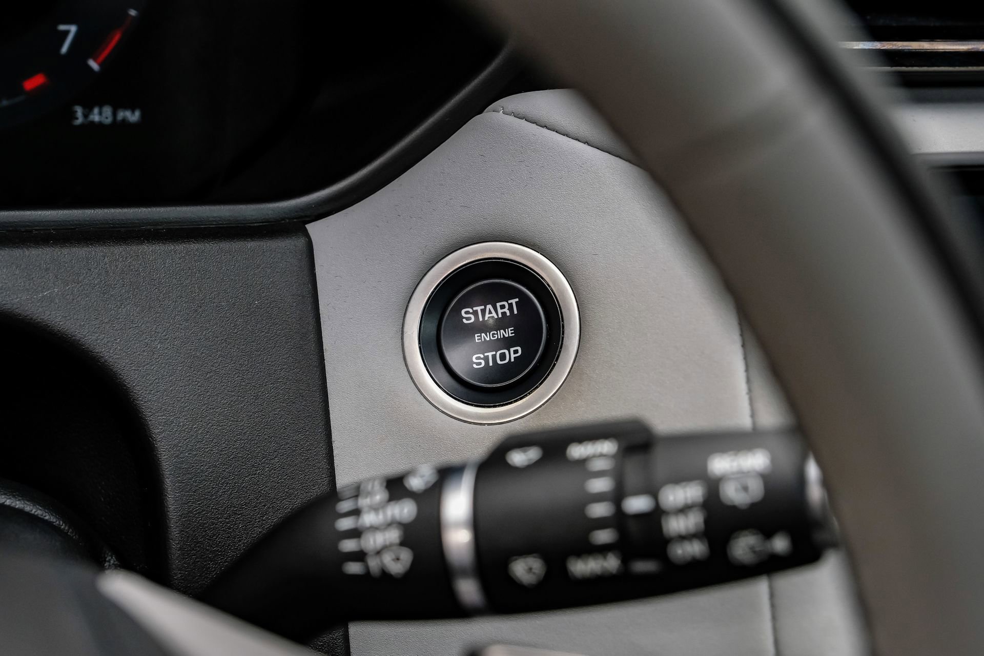 Used 2024 Land Rover Range Rover Velar Dynamic SE image 25