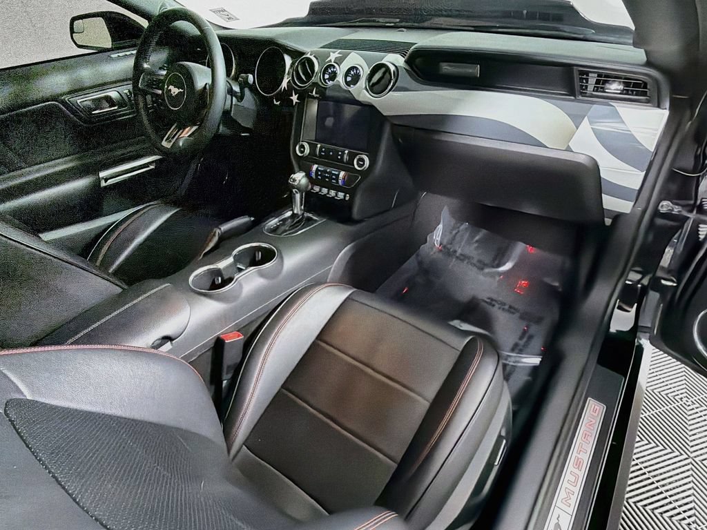 Used 2019 Ford Mustang GT w/ Equipment Group 301A RWD image 25