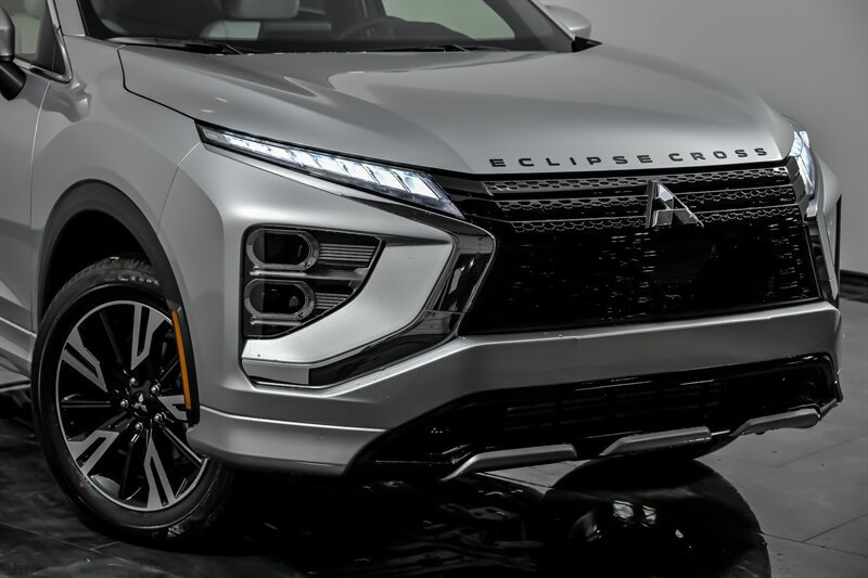 New 2026 Mitsubishi Eclipse Cross SE AWD/4WD image 2