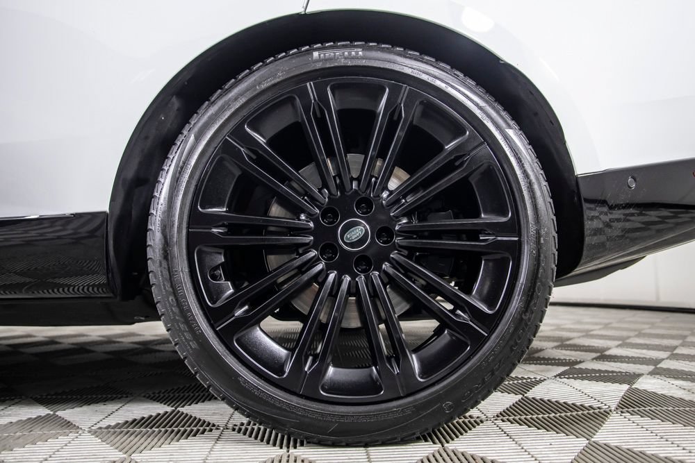 Used 2024 Land Rover Range Rover Long Wheelbase Autobiography AWD/4WD image 42