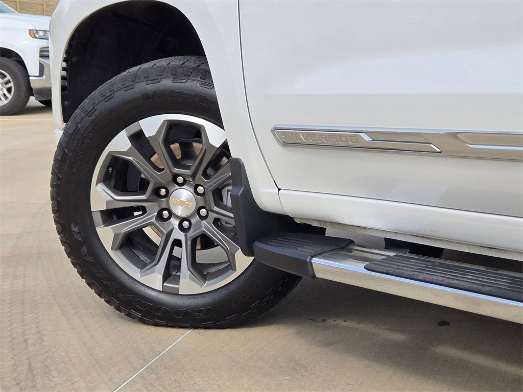 Used 2024 Chevrolet Silverado 1500 High Country w/ Technology Package image 28