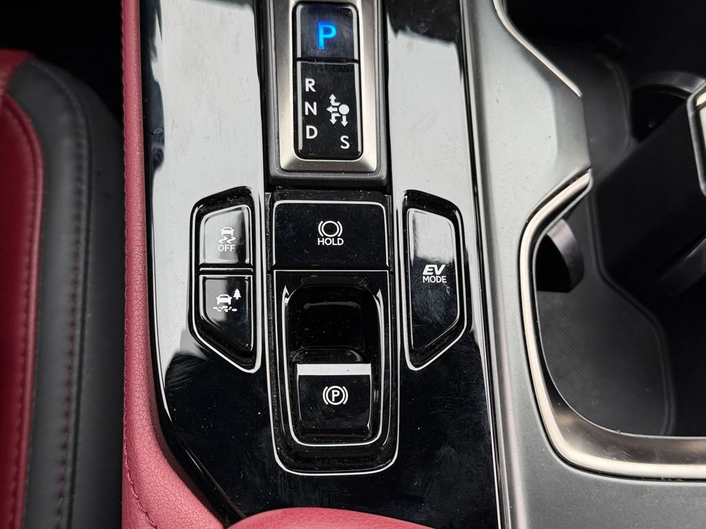 Used 2024 Lexus NX 350h AWD image 29