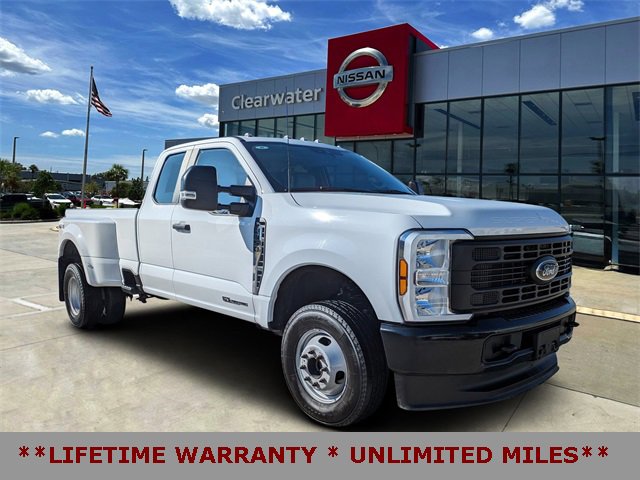 Used 2024 Ford F350 XL image 1