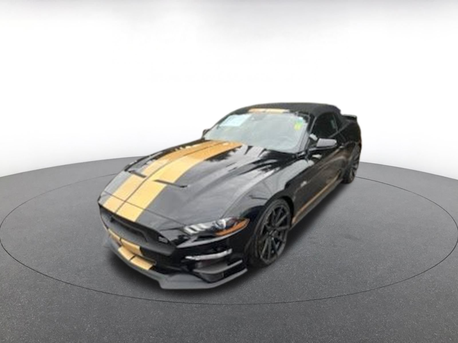 Used 2022 Ford Mustang GT Premium w/ GT Performance Package RWD image 2