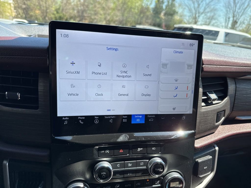 Used 2024 Ford Expedition Max Limited AWD/4WD image 24