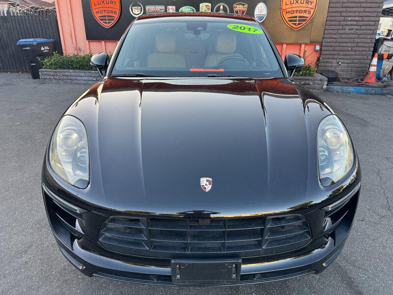 Used 2017 Porsche Macan GTS AWD/4WD image 2