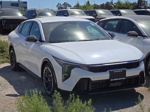 New 2026 Kia K4 GT-Line FWD image 1